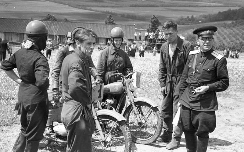 Файл:АВТОДРОМ Мотокросс июнь 1959 пр.jpg